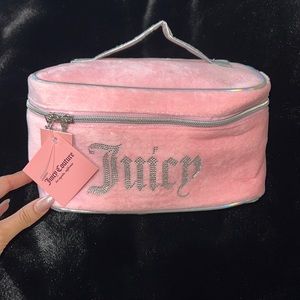 ✨💗BABY PINK JUICY COUTRE COSMETIC TRAVEL BAG💗✨